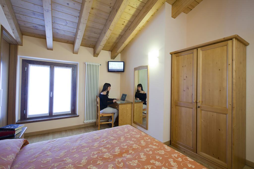 Hotel Ferrari Castione della Presolana Εξωτερικό φωτογραφία